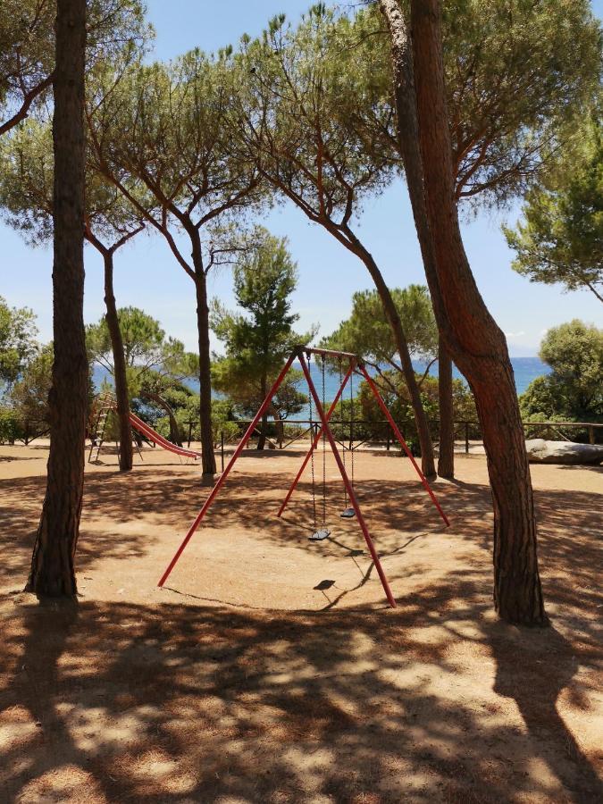 Appartamento Con Vista Mare A Terramala Terra Mala Buitenkant foto