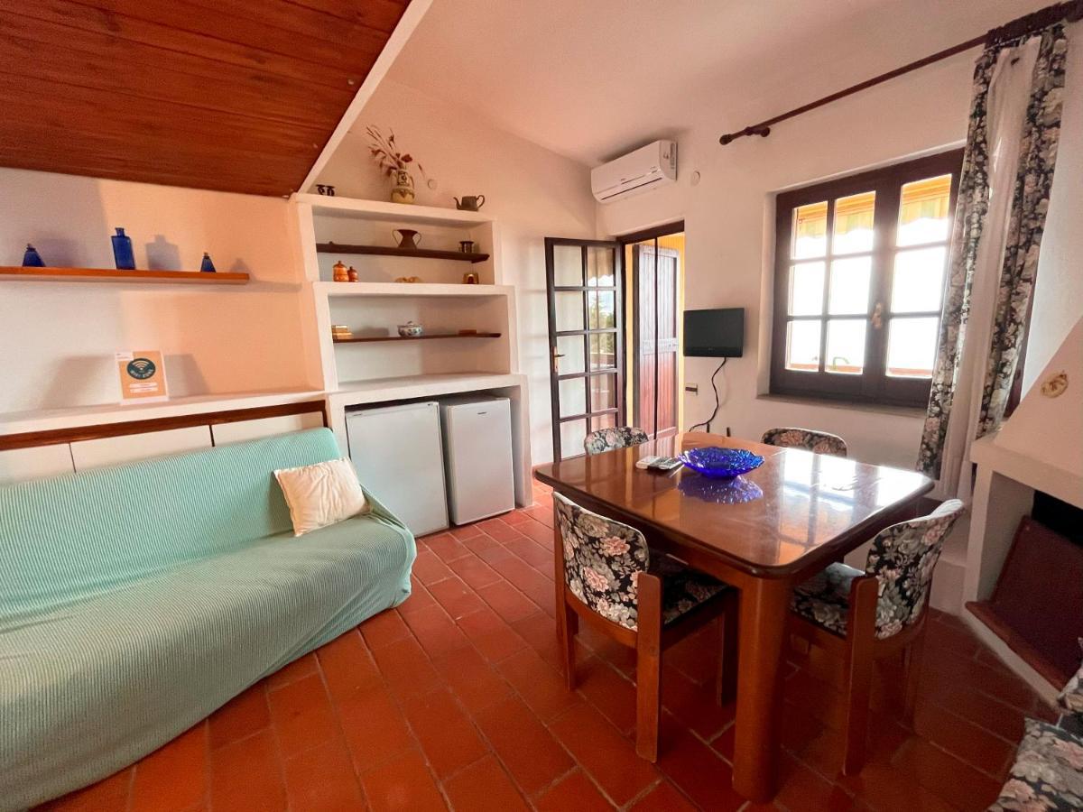 Appartamento Con Vista Mare A Terramala Terra Mala Buitenkant foto